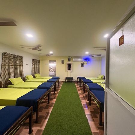 Greenleaf Resorts And Restaurant Rāmeswaram Buitenkant foto