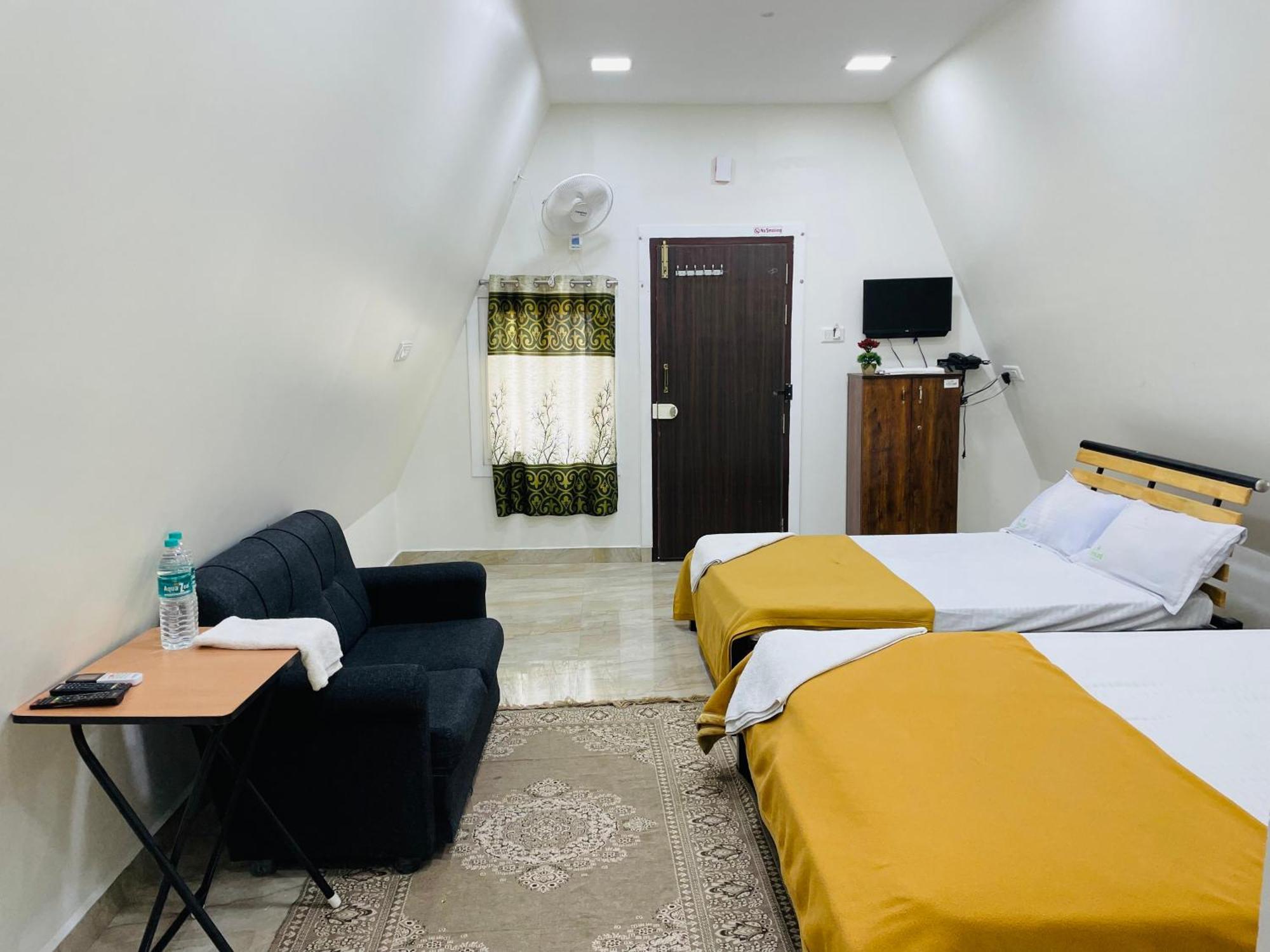 Greenleaf Resorts And Restaurant Rāmeswaram Buitenkant foto
