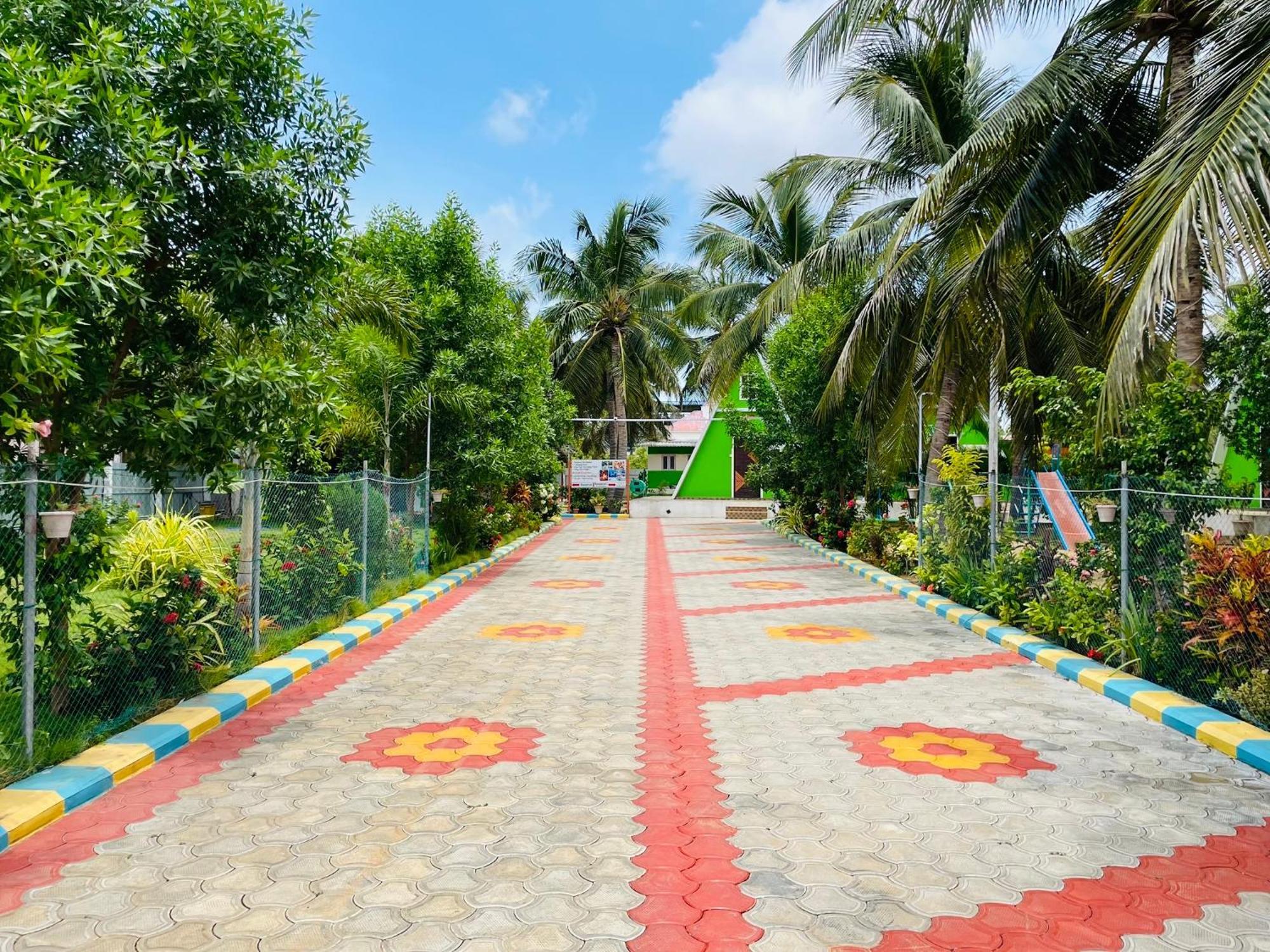 Greenleaf Resorts And Restaurant Rāmeswaram Buitenkant foto