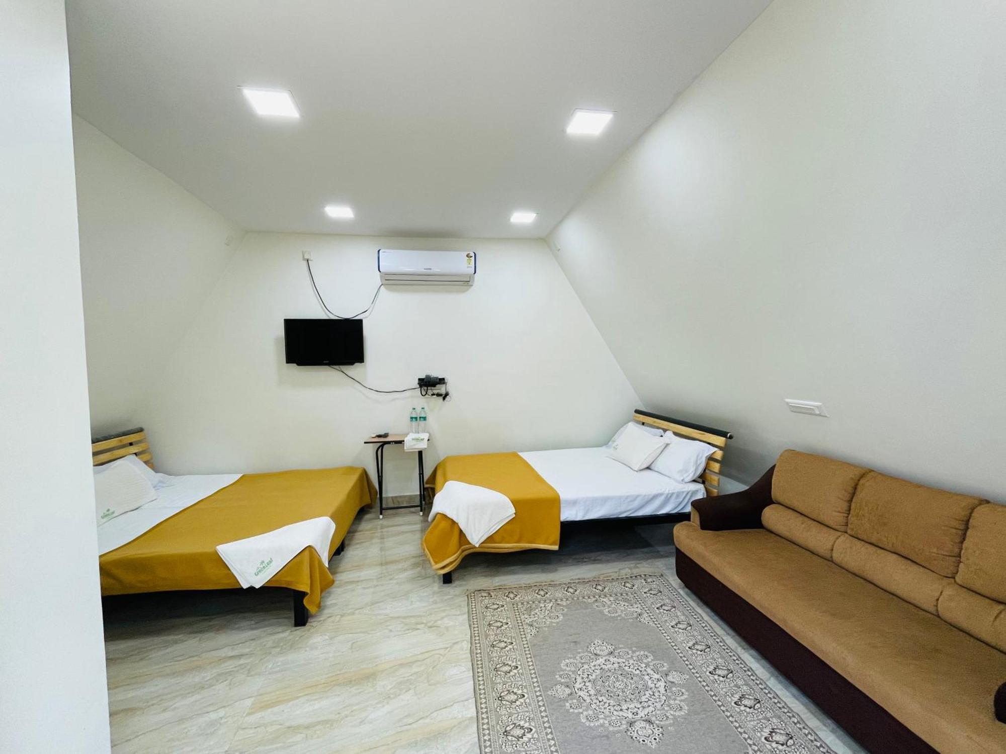 Greenleaf Resorts And Restaurant Rāmeswaram Buitenkant foto